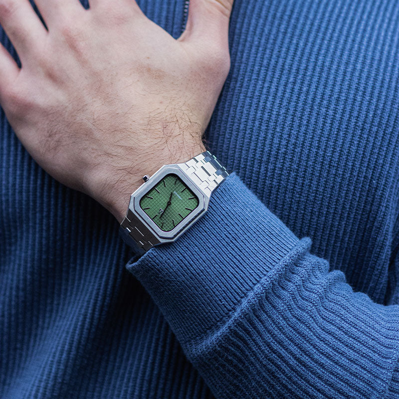 Groen horloge man vierkant rechthoekig