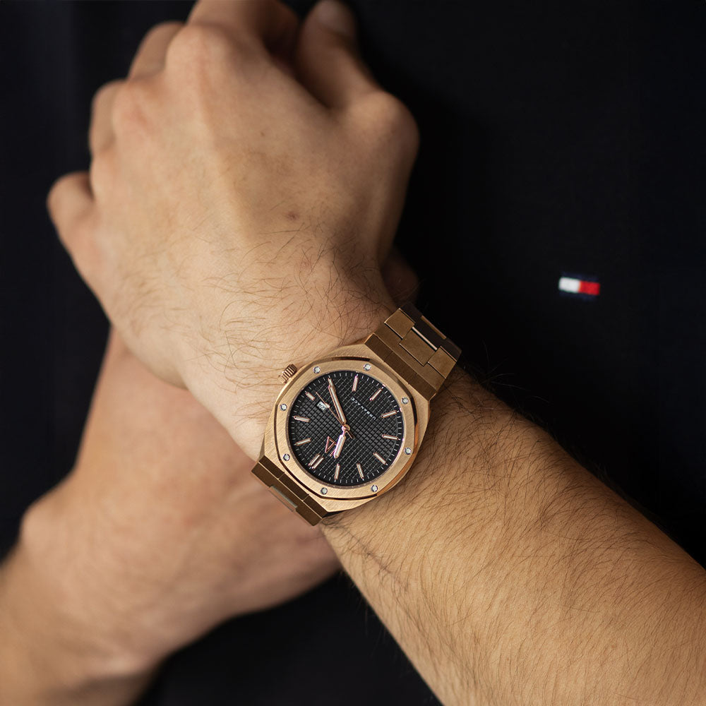 nemesis-rose-gold-pols