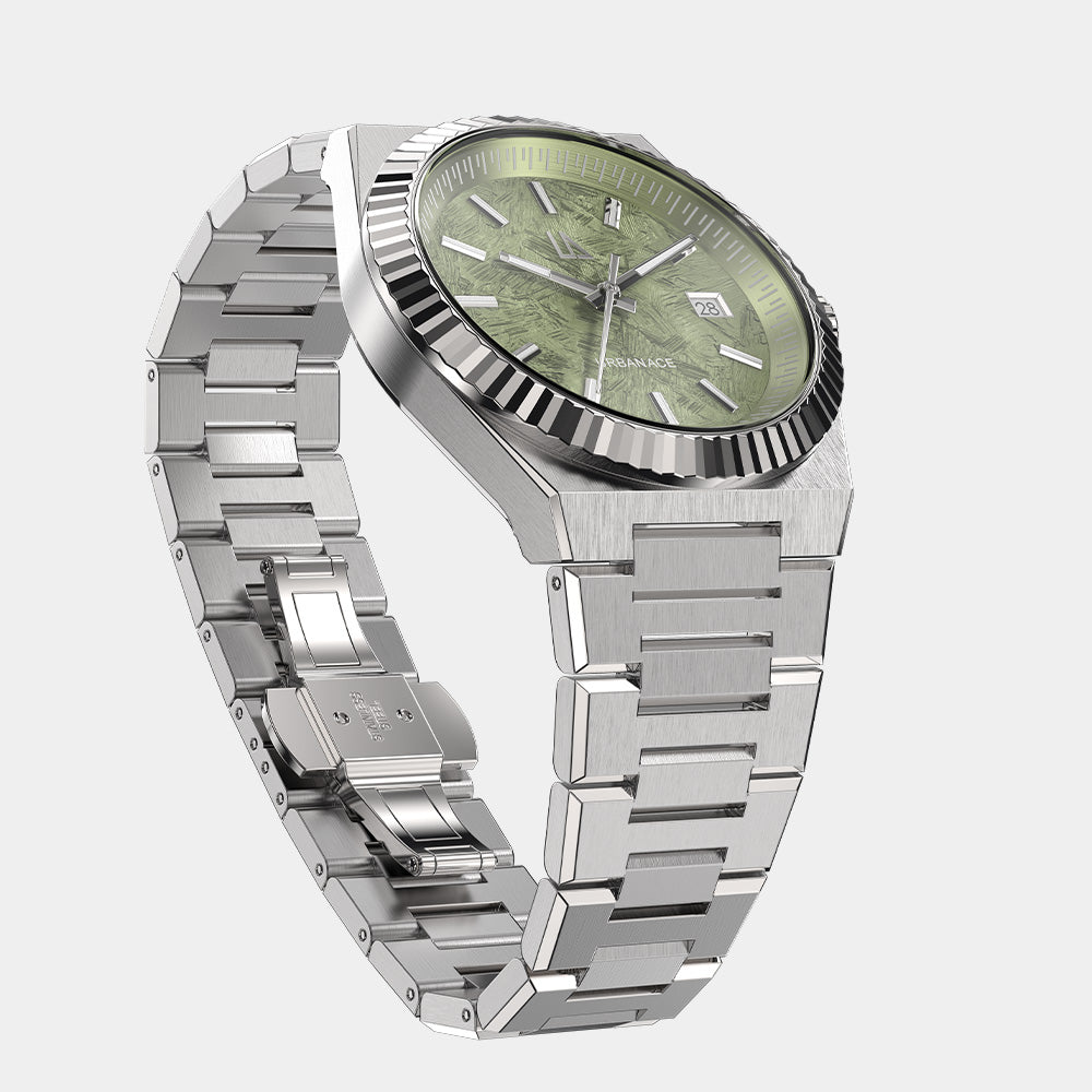 silver-watch-3d-dial