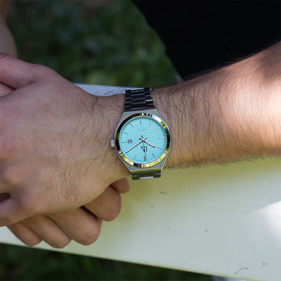 Azurblaue Tiffany-Uhr